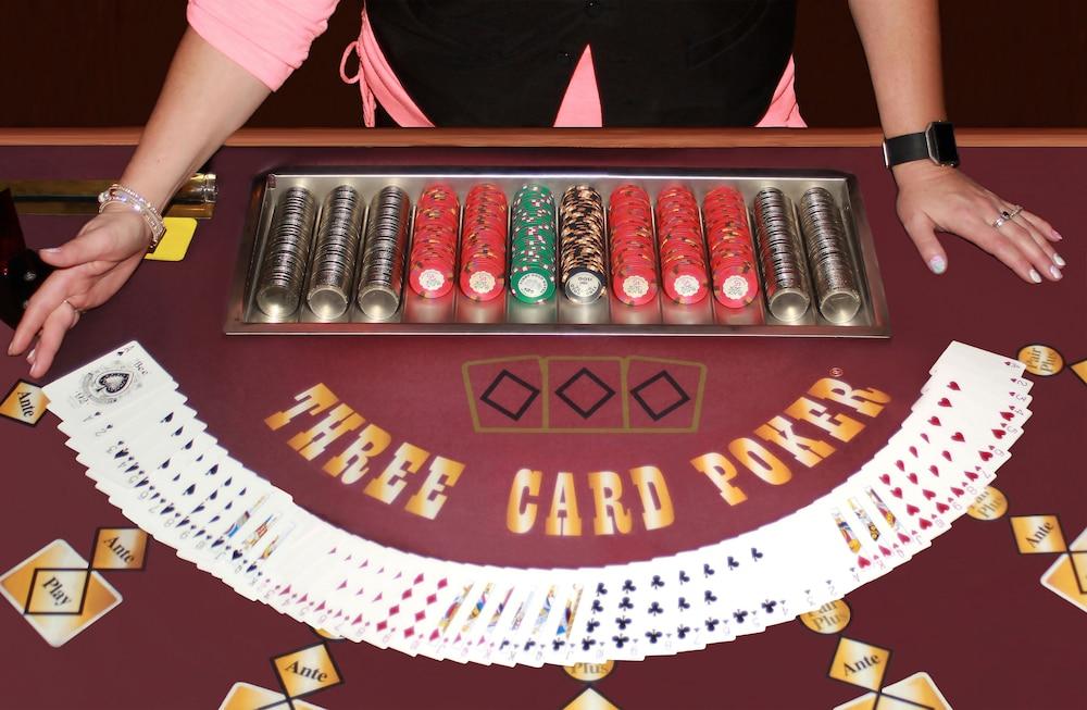 First Gold Gaming Resort Дедууд Екстериор снимка